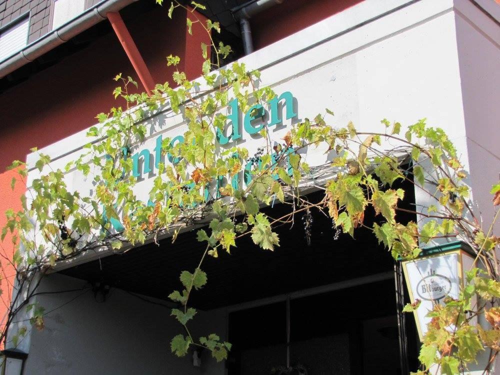 Hotel "Unter Den Kastanien" à Speicher Extérieur photo